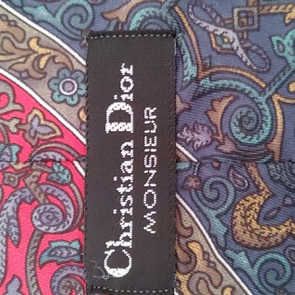 Vintage Christian Dior Vibrant Paisley Print Matte Silk Tie Made in Canada - Picture 5 of 7